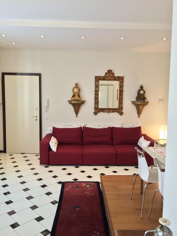Appartamento Piazza San Marco Florencia Habitación foto
