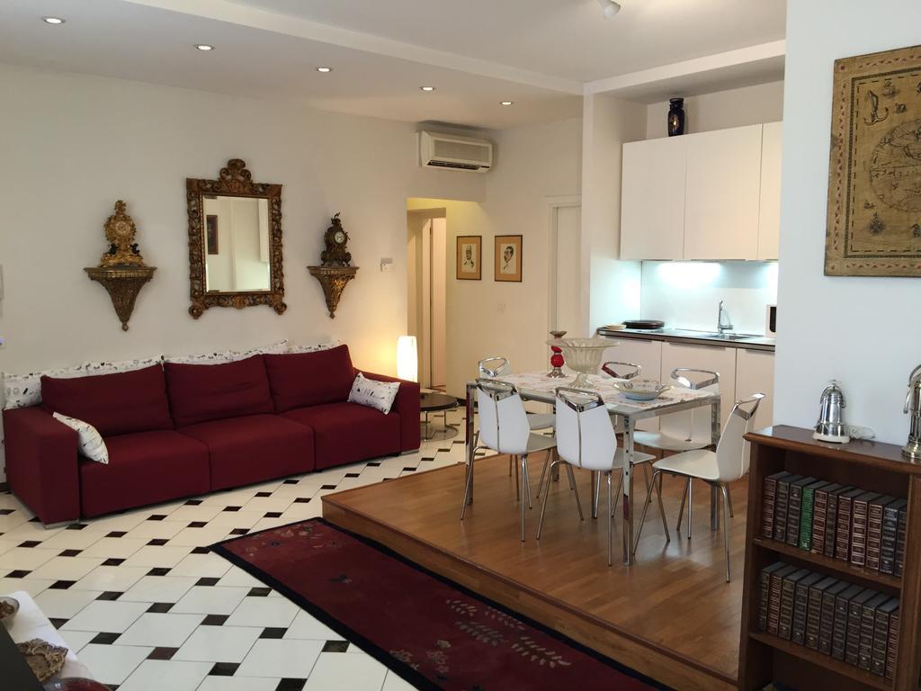 Appartamento Piazza San Marco Florencia Habitación foto